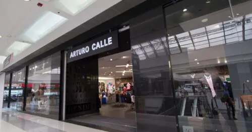 ARTURO CALLE GRAN ESTACION BOGOTÁ ARTURO CALLE GRAN ESTACION BOGOTÁ